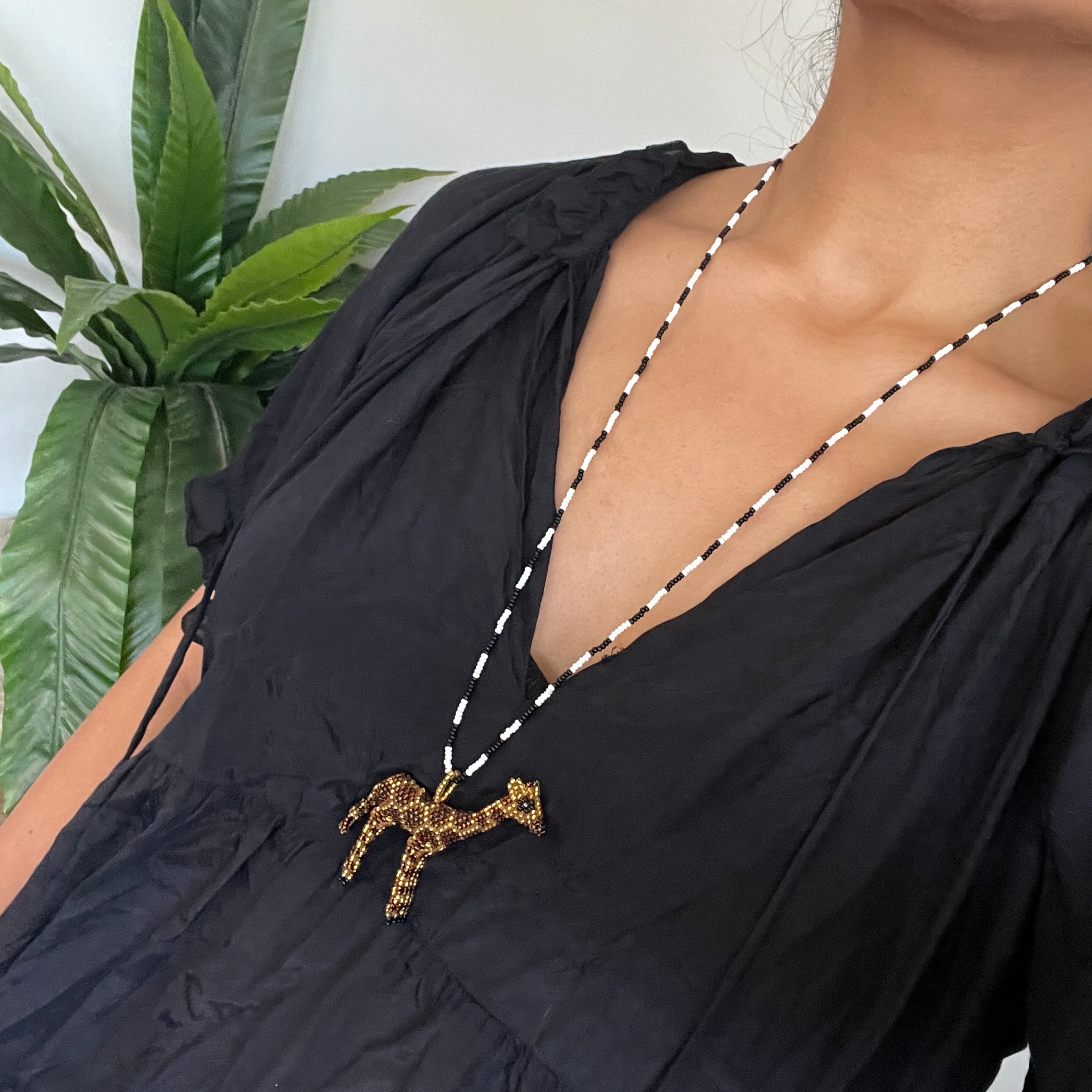 GIRAFFE AMULET | necklace, charm/ornament