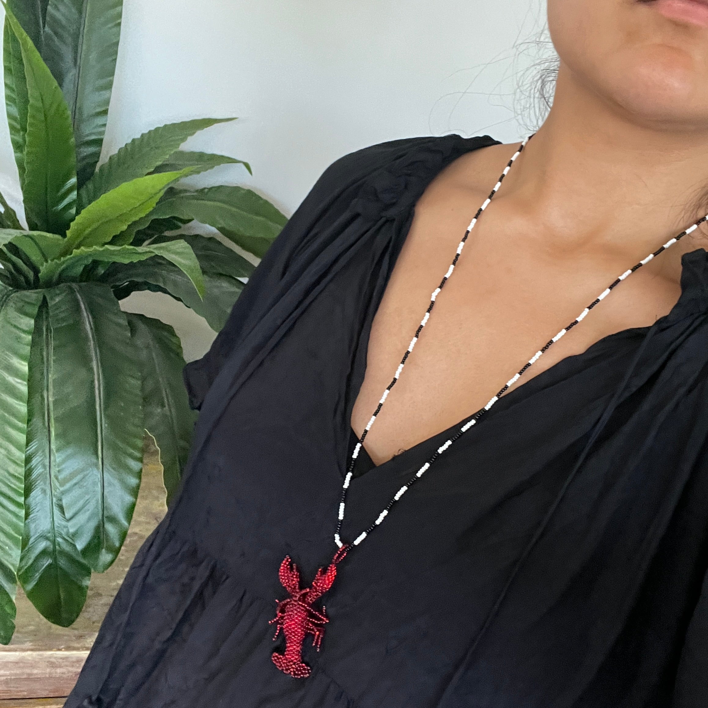 LOBSTER AMULET | SPARKLE RED | necklace, charm/ornament