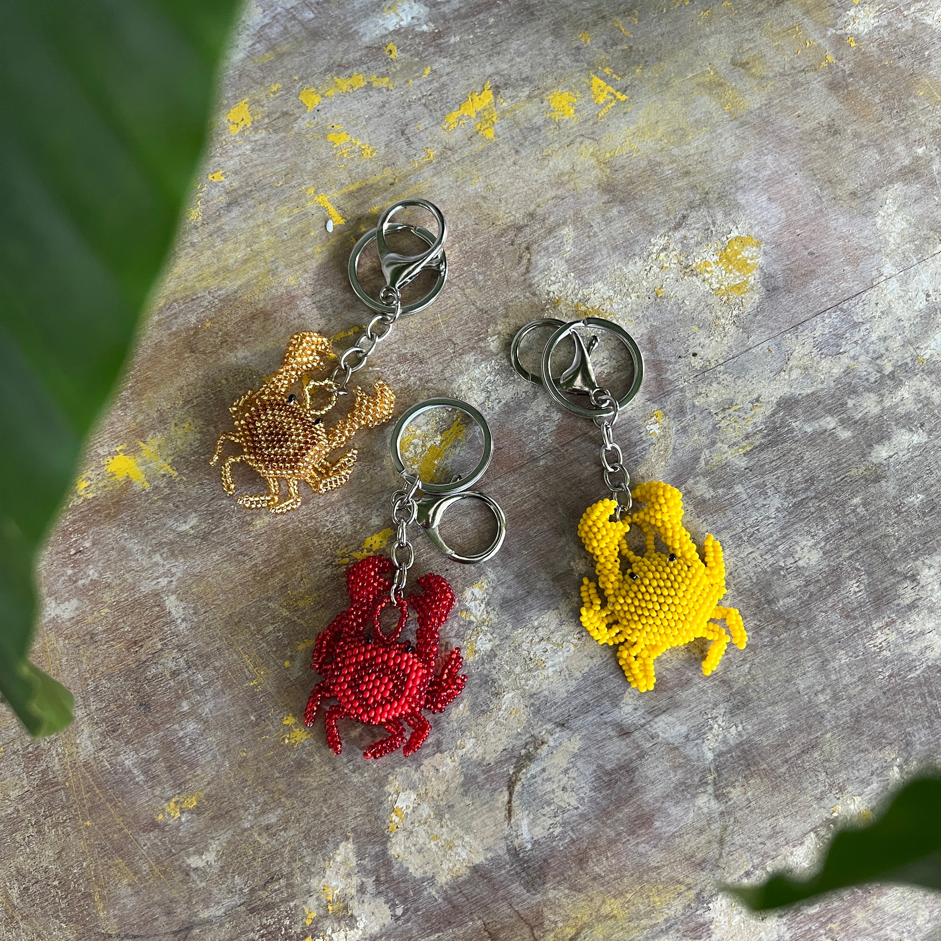 CRAB AMULET | YELLOW | necklace, charm/ornament